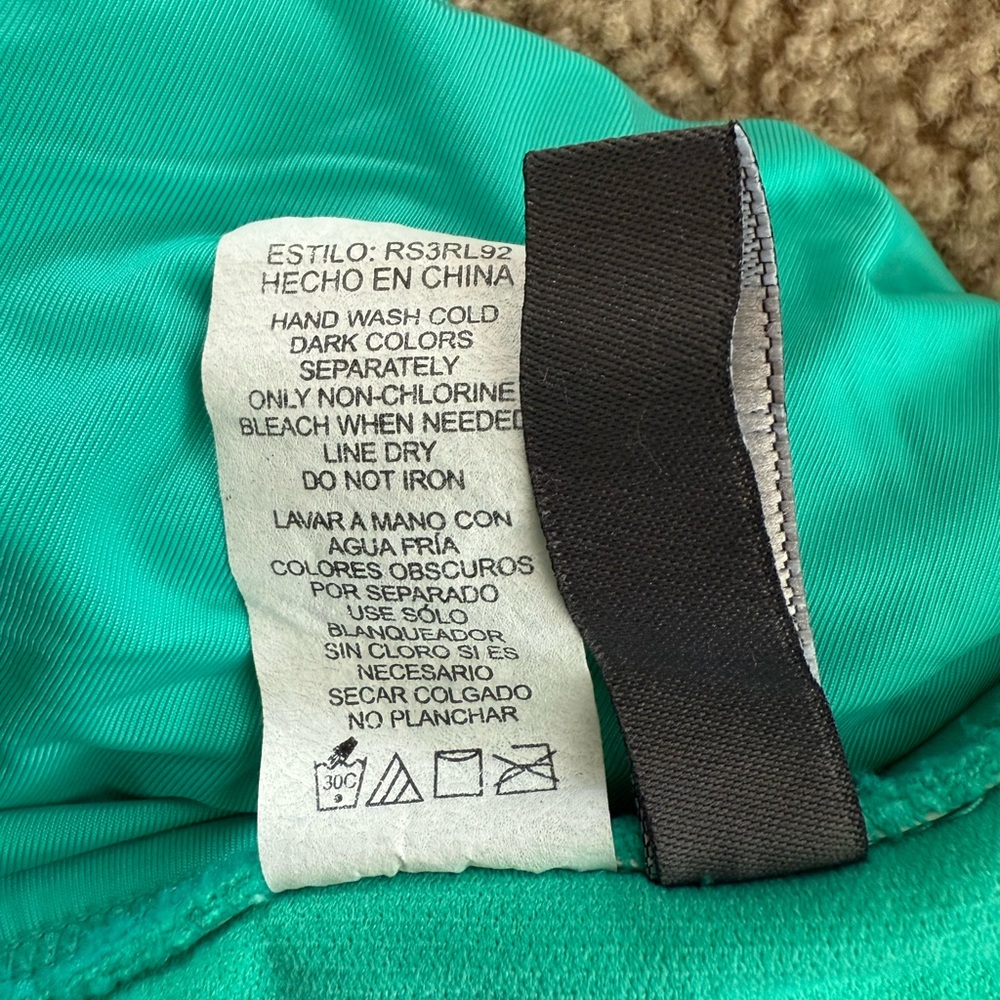 Kenneth Cole Reaction Teal Swim Sarong - Picture 6 of 8
